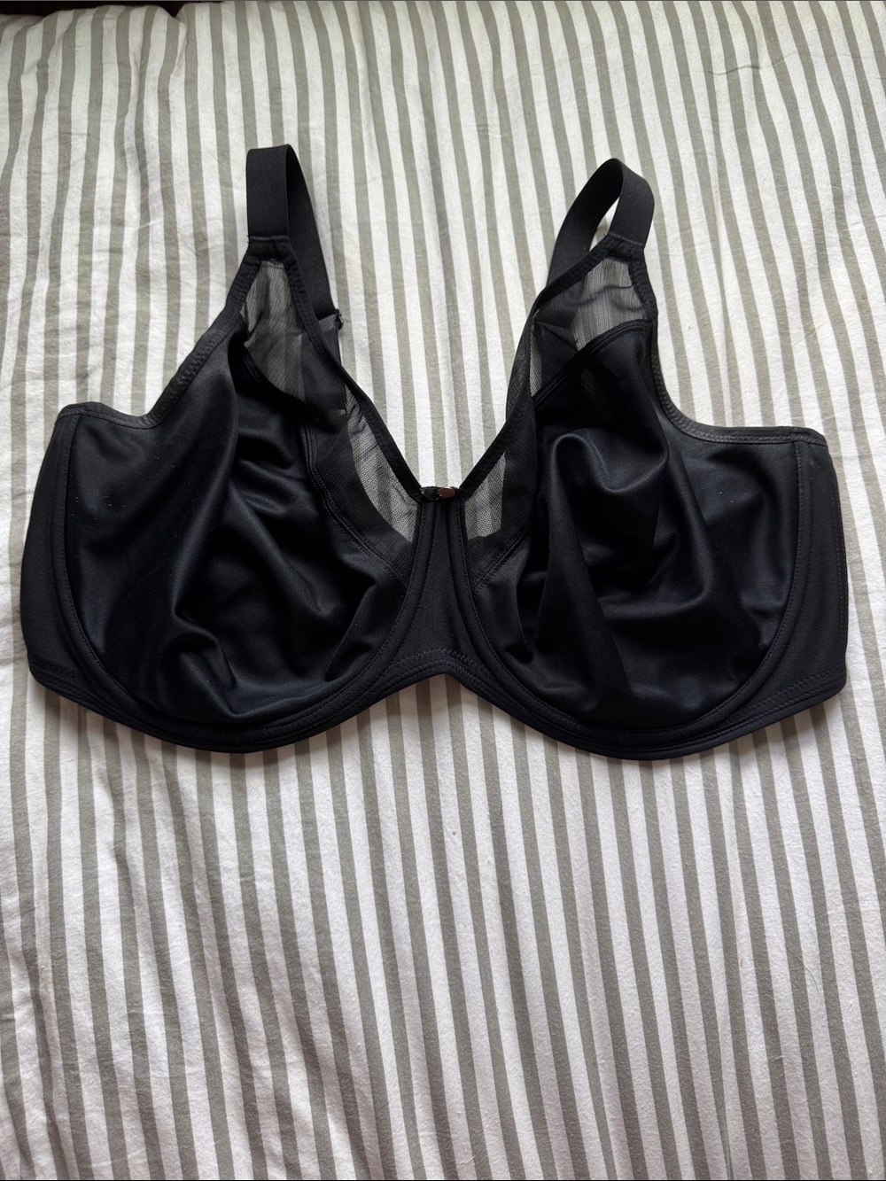 Black Underwire Full-Coverage Bra